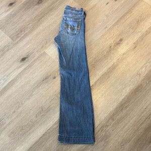 Ariat Blue Perfect Rise trouser Denim Jeans with V-Stitch Detail
